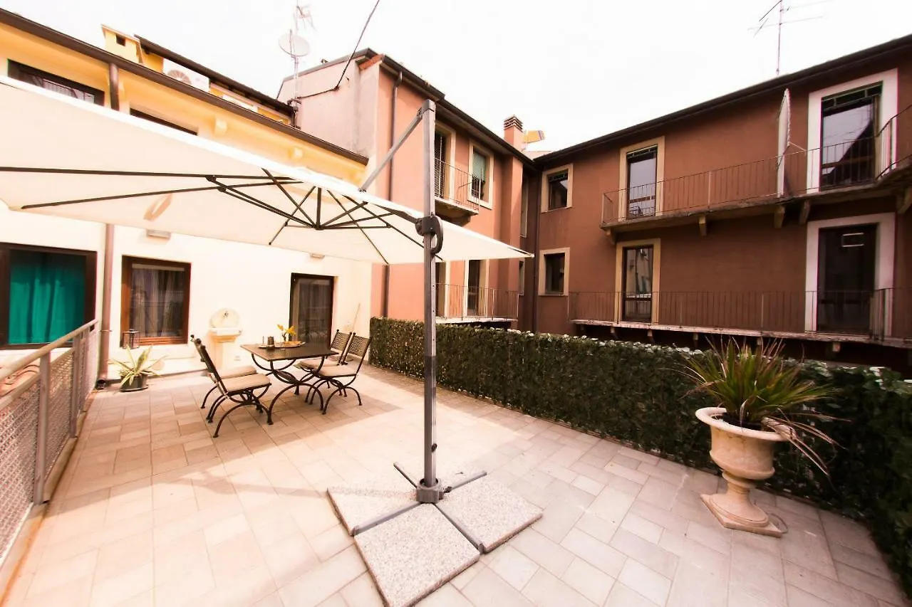 Arena Dreams Apartment Verona 0*,  Italy